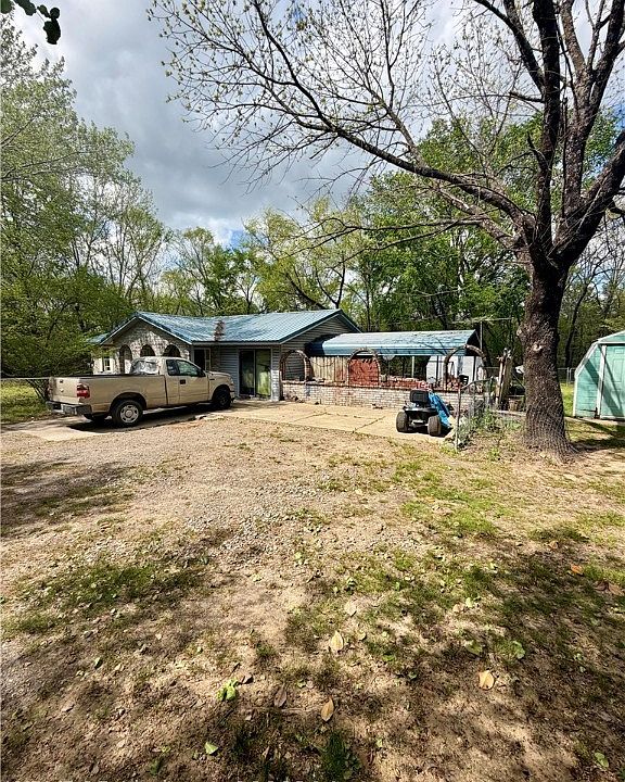 1st image of 22480 Cannery Rd