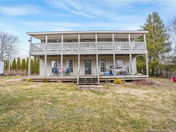 24 Babbit St, Gagetown, NB E5M 1C4