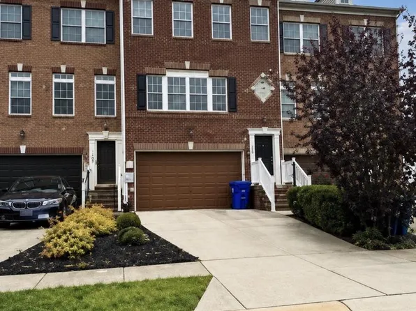 11500 Spyglass Pl, Waldorf, MD 20602