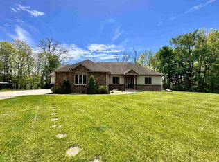 5936 County Road 427, Auburn, IN 46706