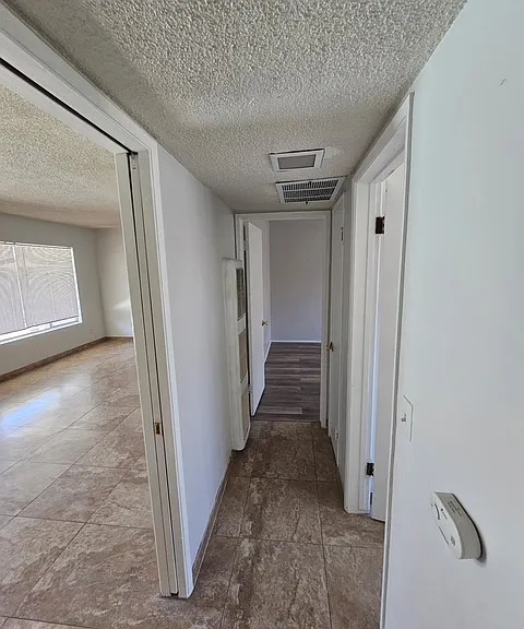 2611 Bishop Dr #E — Photo 8