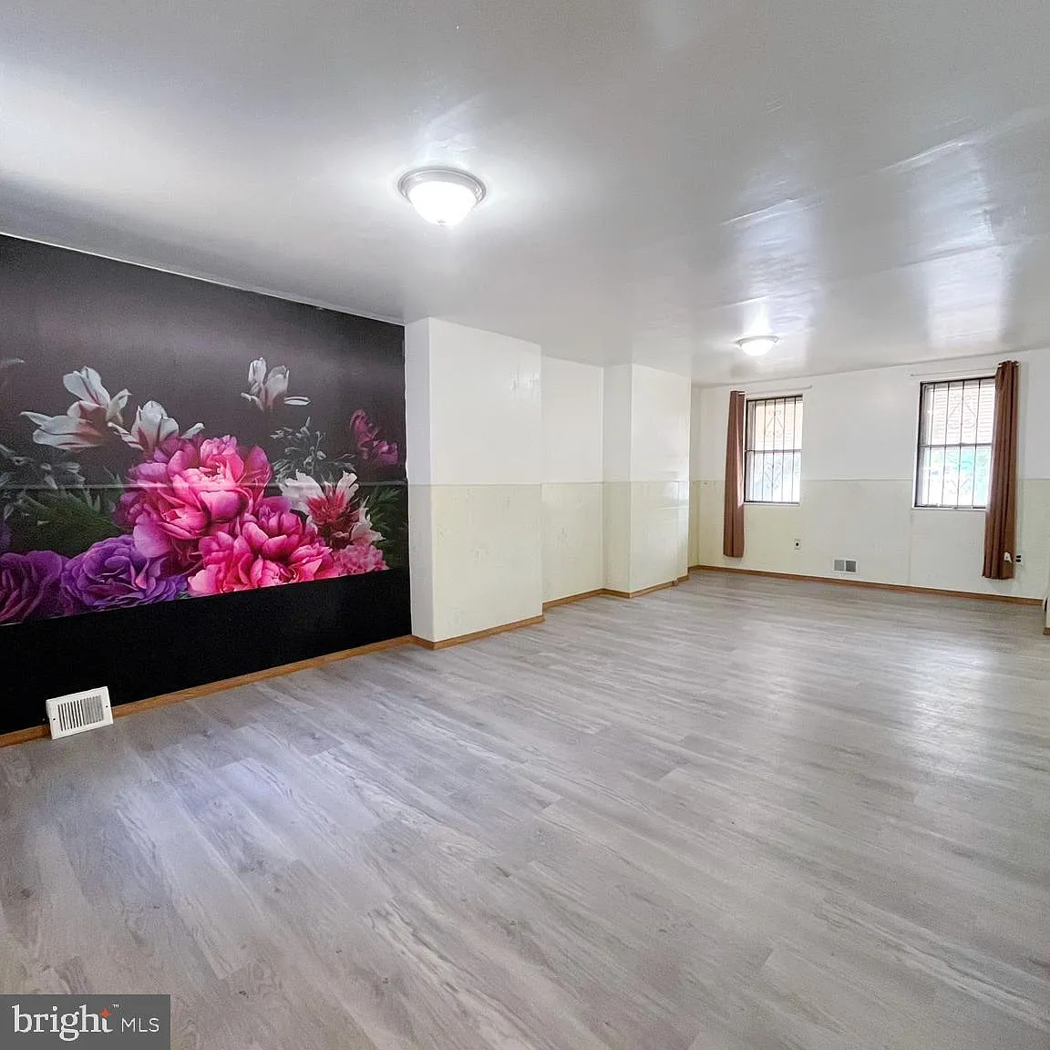 3 bed, 1136 sqft, $1,200 — Photo 3