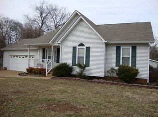 434 Bradford Cir, Columbia, TN 38401