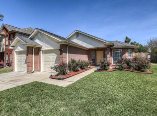 9702 Autumn Harvest Dr, Houston, TX 77064