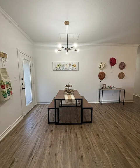 10507 Quinton Ave — Photo 9