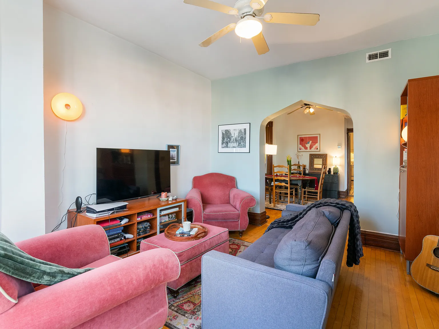 2 bed, 1100 sqft, $2,250 — Photo 2