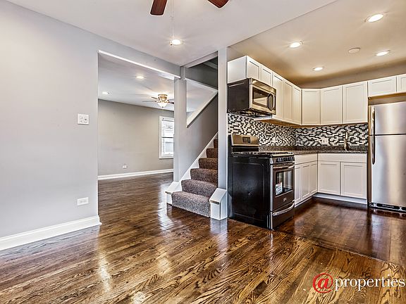 Kitchen / Breakfast Room