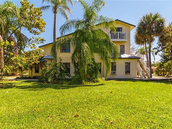 1st image of 718 Shore Dr