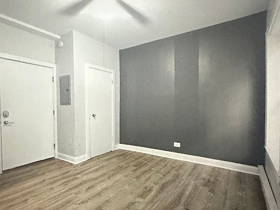 4th image of 1460 W Fargo Ave #104