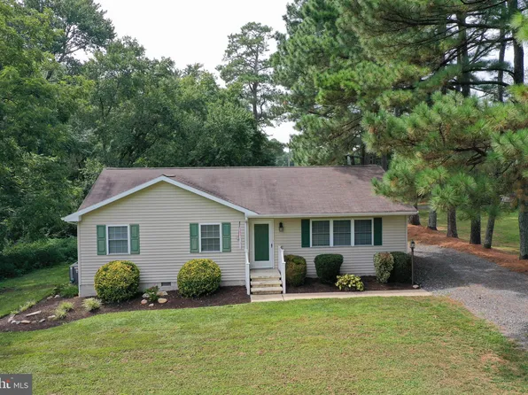 14020 Manor Ct, Princess Anne, MD 21853
