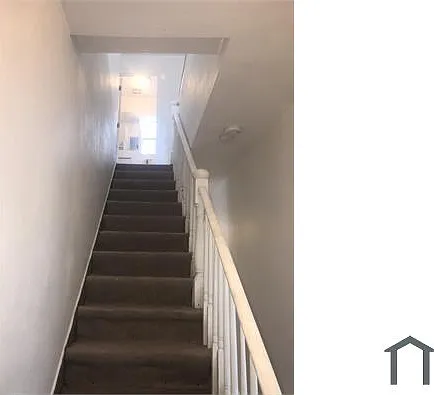 808 S Locust Ave — Photo 4