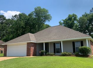 256 Callaway Cir, Byram, MS 39272