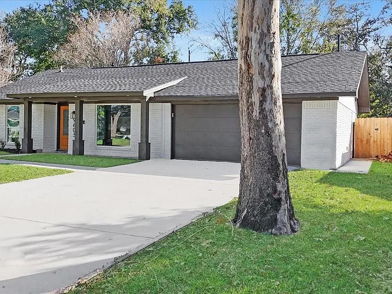 9603 Emnora Ln — Photo 24
