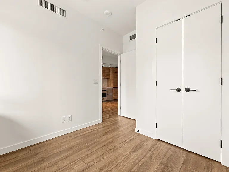 10448 University Dr #306 — Photo 10