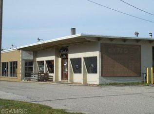8222 S M 37, Baldwin, MI 49304