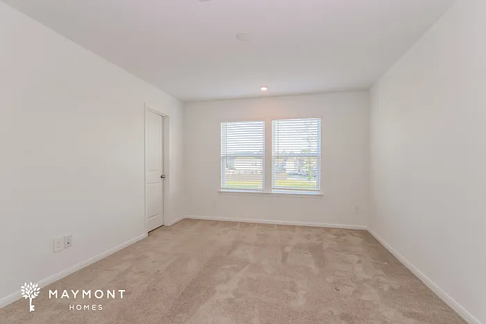 5519 Broad Spruce St — Photo 10