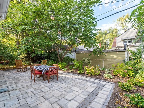 3rd image of 1205 Gardner Ave