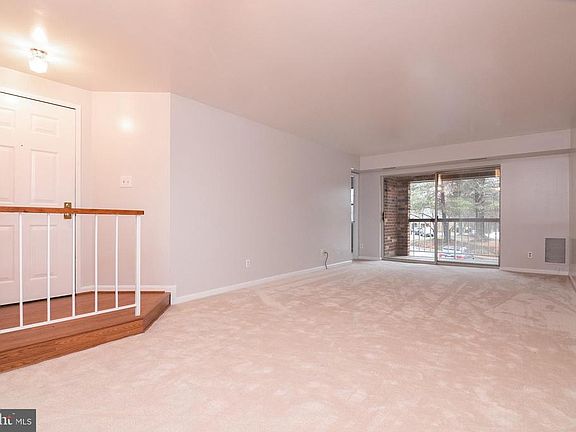 View of Living room & dining area