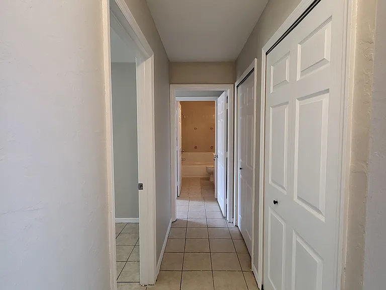2145 Pauldo St — Photo 7