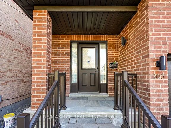 5th image of 203 Raleigh Ave
