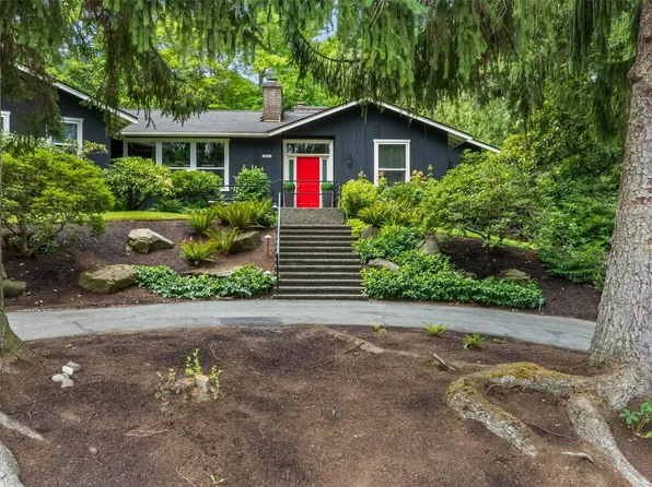 2001 77th Avenue NE, Medina, WA 98039