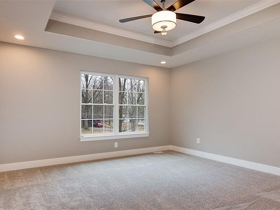 4th image of 38853 Margaret Walsh Ct