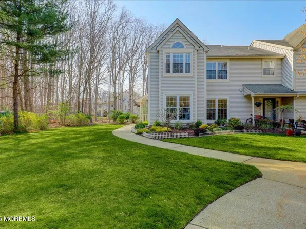 243 Larchwood Court, Howell, NJ 07731