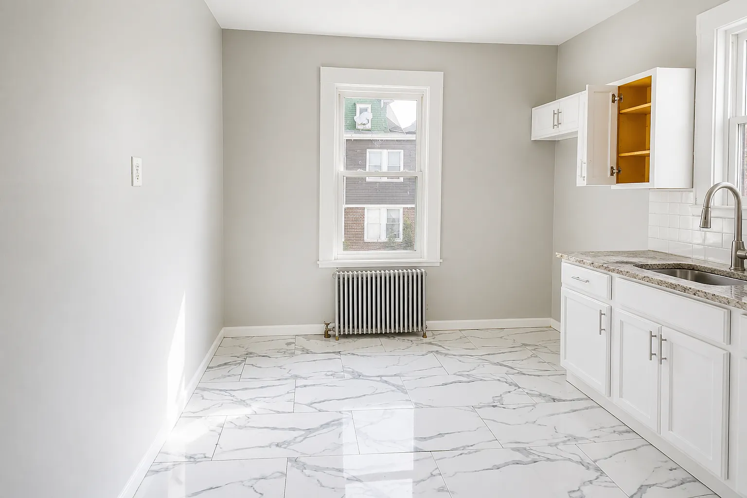 3 bed, $2,175 — Photo 2