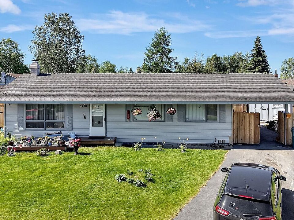 1st image of 8410 Dagan St