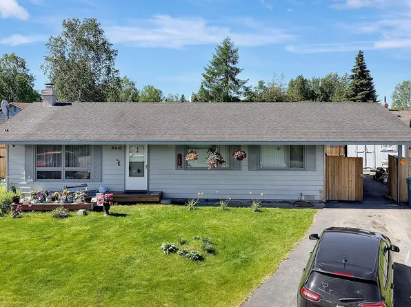 8410 Dagan St, Anchorage, AK 99502