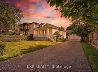 1141 Haig Blvd, Mississauga, ON L5E2M6
