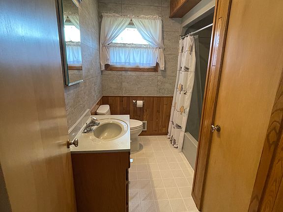 Bathroom, from hallway