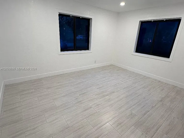 2750 Washington St — Photo 12