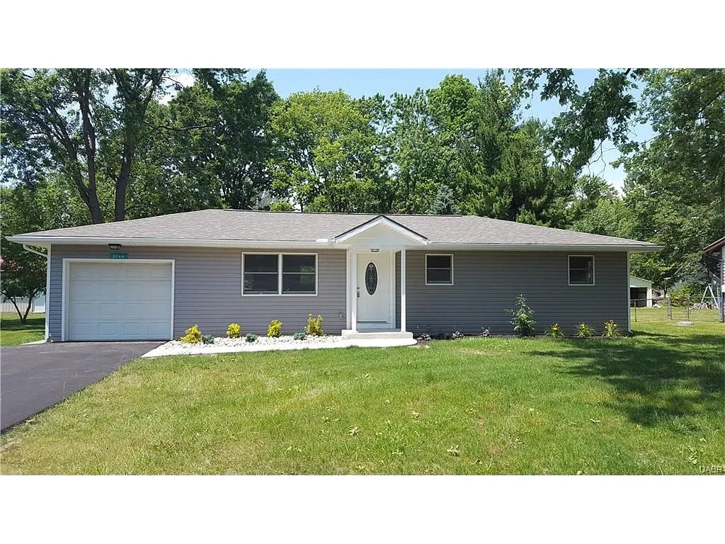 3764 Shawnee Trl photo 1