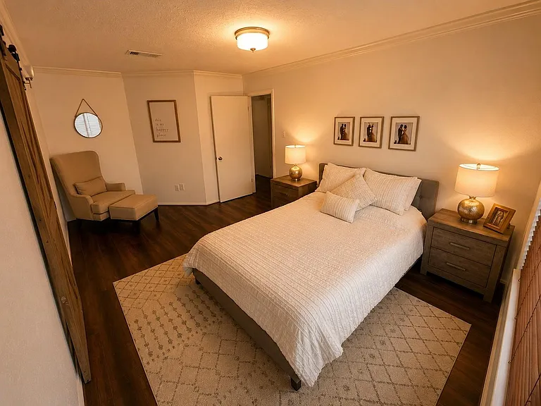 8310 Spring Wind Dr — Photo 10