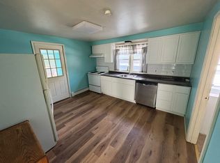 303 2nd Ave #2, Watervliet, NY 12189