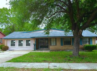 917 Deerwood Dr, Dallas, TX 75232
