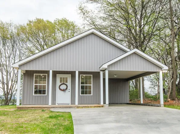1218 Glenwood Dr, Dalton, GA 30721