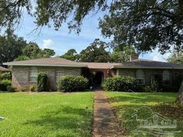 2540 Hallmark Dr, Pensacola, FL 32503