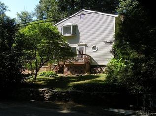 14 Marilyn Rd, Cortlandt Manor, NY 10567