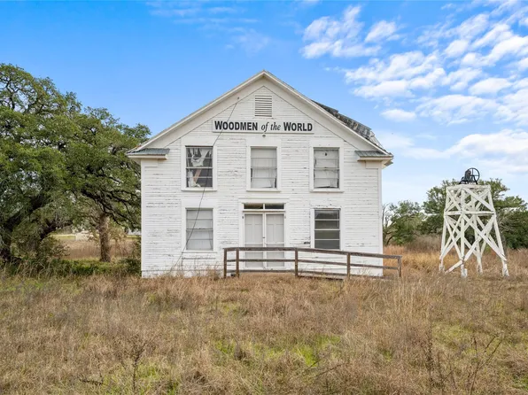 0 N 3rd St, Muldoon, TX 78949