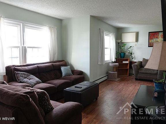 5th image of 1113 Weaver St