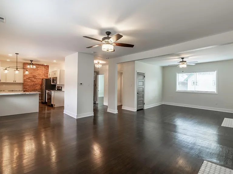1021 Portland St #2 — Photo 1
