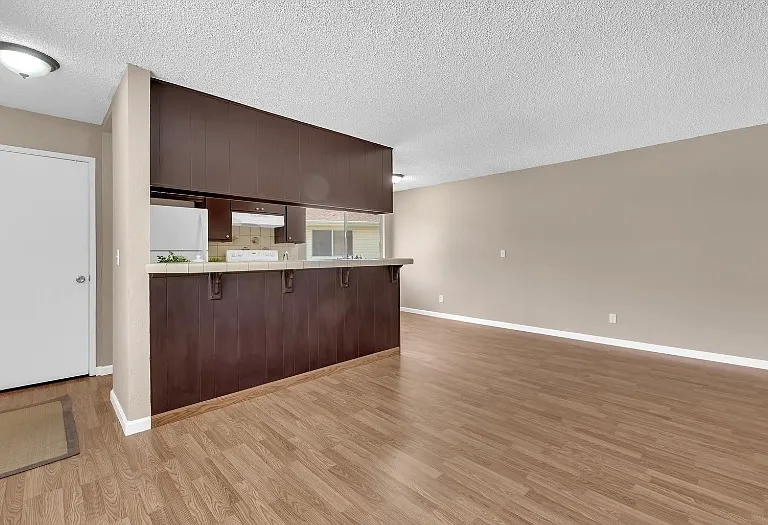 4951 Neil Cir #4 — Photo 11