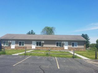 26529 Dutch Settlement St APT 13, Dowagiac, MI 49047