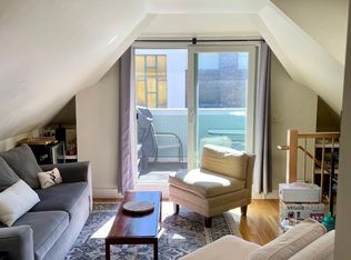 129 Bank St #3, Burlington, VT 05401