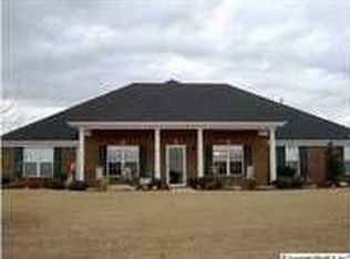 217 Rivershore Dr, Huntsville, AL 35811