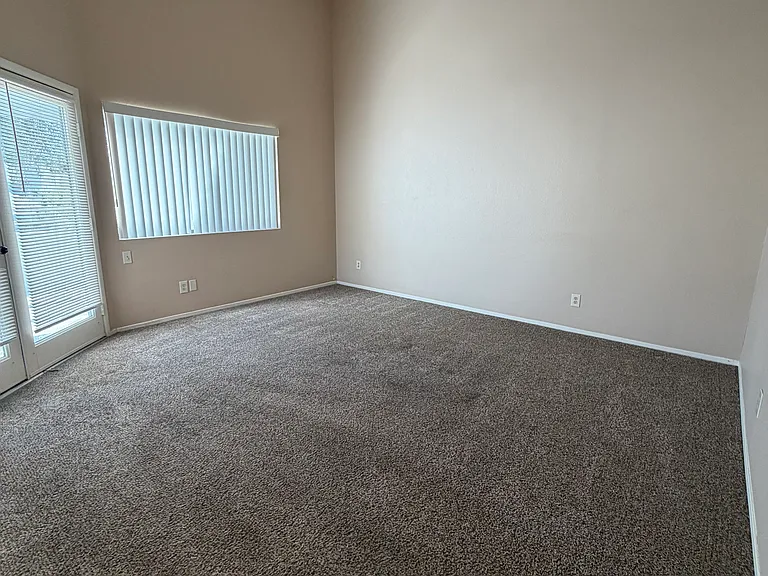 5609 Orchard Ln — Photo 4