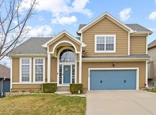 12192 S Valley Rd, Olathe, KS 66061