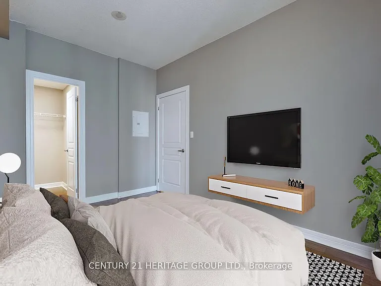 1 Avondale Ave #910 — Photo 22